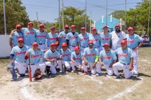 Diego Castañón Trejo se suma a los beisbolistas de Chemuyil y Chanchén Palmar