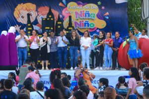 Celebran con gran diversión a niños y niñas de Solidaridad