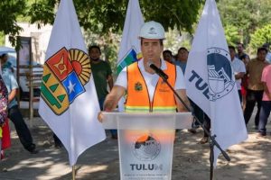 Crece infraestructura en la zona maya de Tulum: Diego Castañón Trejo da banderazo para la pavimentación de vialidades