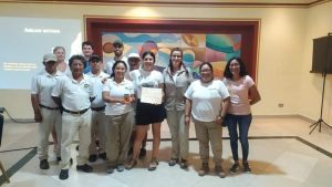 La Fundación Eco-Bahia ofreció la ponencia “Melipona beecheii” la abeja sagrada maya