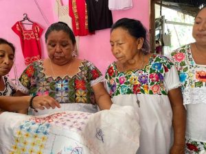 SEDE fortalece la productividad, capacitación y asistencia técnica a mujeres bordadoras tradicionales