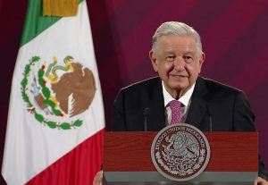 AMLO enviará carta a la SCJN para que expliquen por qué no se han reducido sueldos