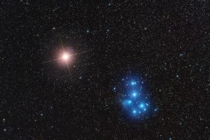 La Colmena, el fenómeno astronómico que llenará de estrellas el cielo este viernes