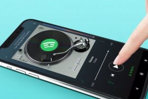 Spotify va a suprimir 200 puestos en los podcasts