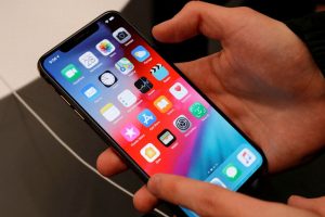Apple prepara carcasa ultra resistente para iPhone; usuarios ya no necesitarían fundas extras
