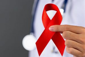 Confirman sexto caso exitoso de remisión de VIH tras un trasplante de médula ósea