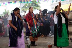 ‘’El pueblo de México está en el corazón de los pueblos indígenas’’: En Cheranástico, Claudia Sheinbaum se convierte en la primera mujer en ser nombrada ‘’Nana’’ de la comunidad purépecha de Michoacán