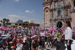 «Cuando llega la derecha, se van los derechos»: En Aguascalientes, Claudia Sheinbaum defiende la continuidad de la transformación