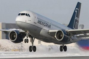 Retoma Mexicana de Aviación el vuelo; Gobierno alcanza acuerdo con empleados