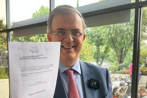 Marcelo Ebrard descarta irse de Morena; concluirá proceso interno