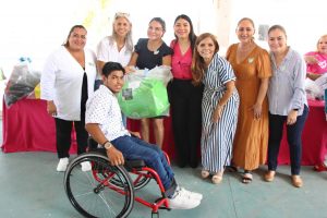 Con la suma de alianzas el DIF Quintana Roo entrego útiles escolares, mochilas, uniformes y zapatos para este regreso a clases