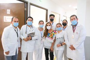 Dignifica Mara Lezama servicio en Hospital de Isla Mujeres con mayor inversión