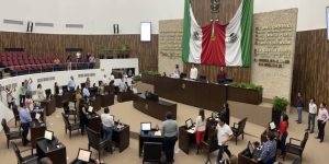 Símbolos Patrios estatales, una realidad en Yucatán