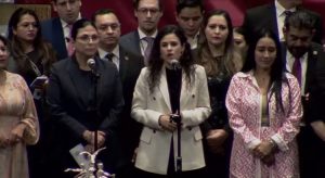 Luisa María Alcalde entrega el Quinto Informe de Gobierno de AMLO al Congreso