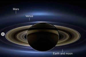 La NASA muestra detallada imagen de Saturno en color natural