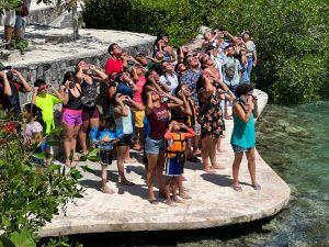 Chankanaab recibió a las familias cozumeleñas que atestiguaron el eclipse anular de sol