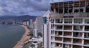 35 hoteles en Acapulco estarán operando en marzo 2024: AMLO