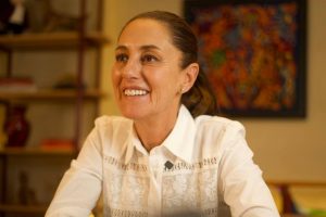 Claudia Sheinbaum le responde a Ebrard: ‘Somos un solo movimiento, un solo partido’
