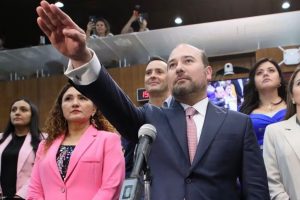 Tribunal Electoral revoca designación de José Arturo Salinas como gobernador interino de NL