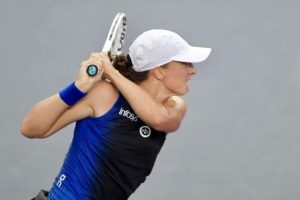 Swiatek gana su segundo partido en WTA Finals Cancún