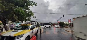 Refuerza Tránsito de Cancún atención ciudadana durante las lluvias