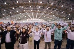 ’Con honestidad, con resultados y con amor al pueblo se puede todo’’: Claudia Sheinbaum arranca en Veracruz precampaña rumbo a la Presidencia de la República