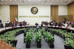 INE presenta oferta de sedes para debates presidenciales