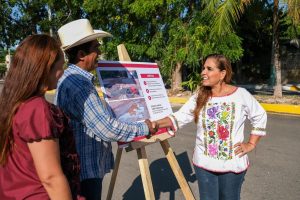 Atiende Mara Lezama añeja petición con repavimentación de la Avenida Laguna Negra en Chetumal