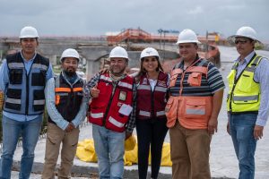 Supervisa Mara Lezama avances en el puente Nichupté, obra emblemática para la justicia social