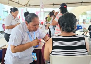 SESA reitera invitación a toda la población a vacunarse para prevenir enfermedades