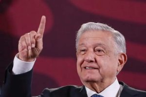 Andrés Manuel López Obrador comienza 2024 con una aprobación del 54 por ciento