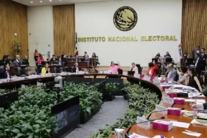 INE solicita a partidos políticos propuestas para moderadores de debates presidenciales