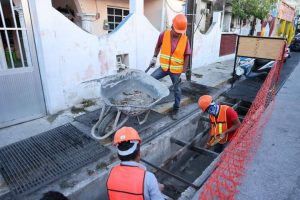 Gobierno Municipal avanza en la modernización del sistema de drenaje pluvial en Isla Mujeres