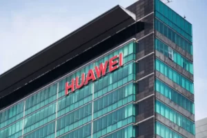 Huawei alerta de un ambiente empresarial «politizado» en el sector de la digitalización