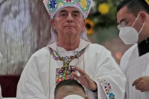 AMLO celebra el hallazgo del obispo emérito Salvador Rangel