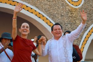 Joaquín «Huacho» Díaz Mena el candidato que si recorrió todos los rincones de Yucatán, cerrará campaña con Claudia Sheinbaum