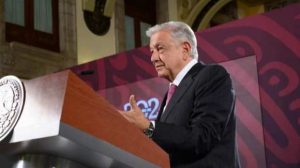 “Hay bastante unidad en la 4T”: AMLO tras reunión con Sheinbaum y gobernadores