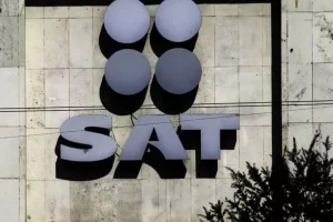 Si recibes mensaje de texto del SAT no lo abras; te contamos el por qué