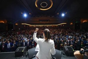 ¡Sigamos haciendo Historia! Construyamos patria grande: Claudia Sheinbaum Pardo