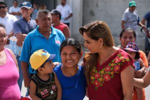 Familias de Ampliación Nueva Generación en Chetumal, tendrán certeza jurídica de su patrimonio: Mara Lezama