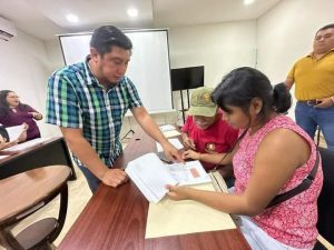 Quintana Roo atiende a habitantes de asentamientos irregulares en Chetumal