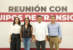 Presenta Javier May Rodríguez a 12 nuevos subsecretarios y subsecretarias para seis dependencias