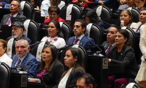 Asiste Eugenio «Gino» Segura Vázquez al inicio del primer periodo de sesiones ordinarias de la LXVI Legislatura en el Congreso de la Unión