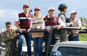 La Gobernadora Mara Lezama y la alcaldesa Atenea Gómez supervisan los daños ocasionados por “Helene” en Isla Mujeres