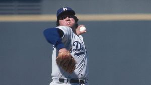 Lamentablemente fallece una LEYENDA del beisbol Fernando «El Toro» Valenzuela la noche de este martes