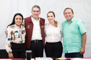 Gobierno Municipal estrecha lazos con SESA para fortalecer la salud en Isla Mujeres