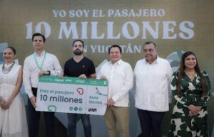 Celebran al pasajero 10 millones de Viva Aerobús en Yucatán y anuncian vuelo directo a Los Ángeles 