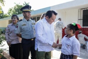 Gobierno del Estado y Guardia Nacional suman esfuerzos para mejorar escuelas en Yucatán