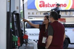Profeco y Asea denuncian estaciones de gasolina por vender litros incompletos