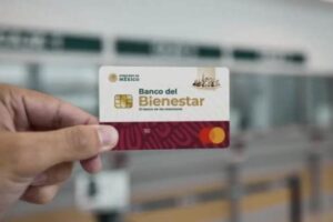 ¿No te llamaron para darte tu tarjeta del Bienestar de adulto mayor o mujeres de 60 y 64? Esto debes hacer
